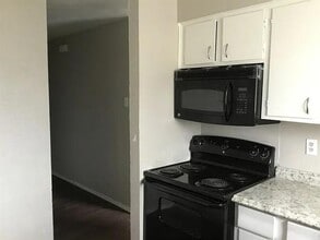 1902 Frances Dr in Garland, TX - Building Photo - Building Photo
