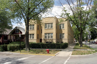 4556-4558 N Kostner Ave Apartamentos