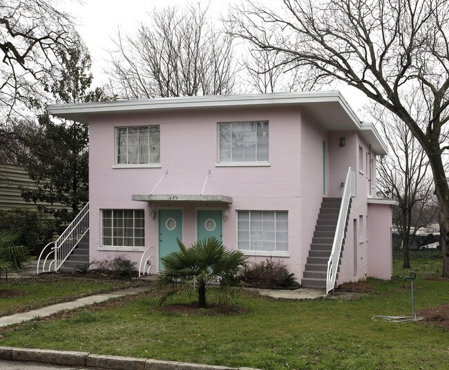 395 Oakland Ave SE in Atlanta, GA - Foto de edificio - Building Photo