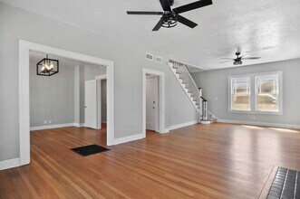 3233 College Ave in Fort Worth, TX - Foto de edificio - Building Photo