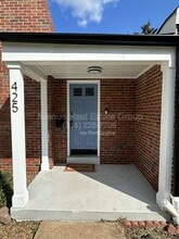 425 Bismark Ave in St. Louis, MO - Building Photo - Building Photo