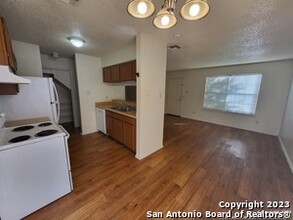 11607 Capotillo St in San Antonio, TX - Building Photo - Building Photo