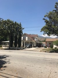 2 Units Monrovia + 2 in back in Monrovia, CA - Foto de edificio - Building Photo