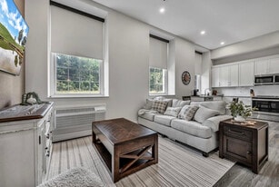 900 Market Residences in Orwigsburg, PA - Building Photo