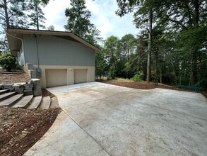 101 Summit Dr in Griffin, GA - Building Photo - Building Photo
