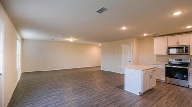 472 Lake Erie Dr in Princeton, TX - Building Photo - Building Photo