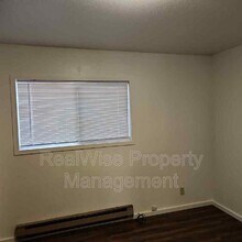 1415 Bebeau Ln in Sutherlin, OR - Building Photo - Building Photo