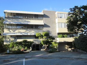 The Mounds in San Mateo, CA - Foto de edificio - Building Photo