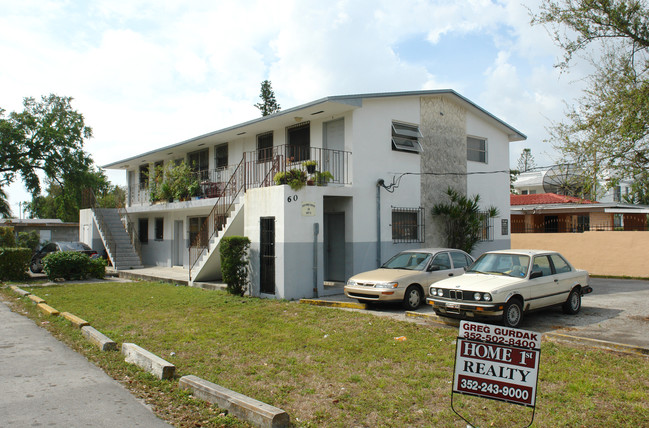 60 NE 65th St in Miami, FL - Building Photo - Building Photo