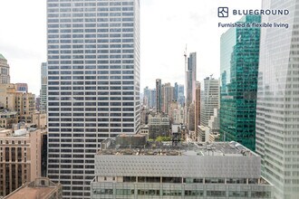 70 W 45th St in New York, NY - Building Photo - Building Photo