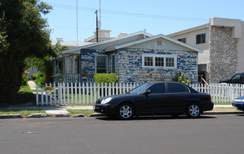 4118-4120 Iowa St in San Diego, CA - Building Photo - Building Photo