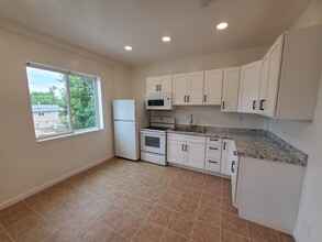 6965 N Fessenden St in Portland, OR - Building Photo - Interior Photo