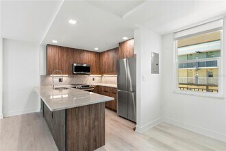 690 Osceola Ave in Winter Park, FL - Building Photo - Building Photo