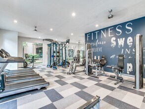 Churchill on the Park in Dallas, TX - Building Photo - Building Photo