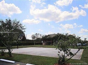 800 Independence Dr-Unit -800I in Homestead, FL - Building Photo - Building Photo