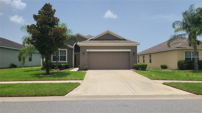 930 Meadow Glade Dr in Ruskin, FL - Foto de edificio - Building Photo