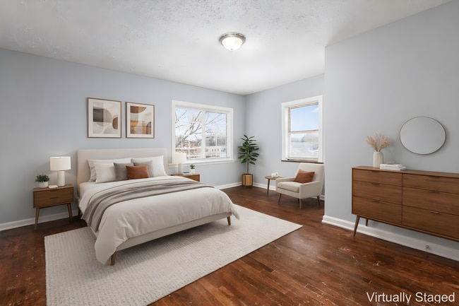 property at 1728-1730-1730 W Mound St