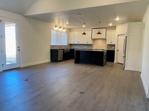 5710 118th St in Lubbock, TX - Building Photo - Building Photo