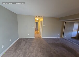 9633 Whiteacre Rd, Unit C3 in Columbia, MD - Building Photo - Building Photo