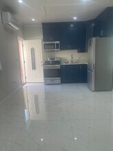 1235 S Adams St in Glendale, CA - Building Photo - Building Photo