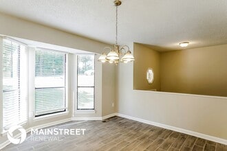 1629 5 Acre Rd in Birmingham, AL - Foto de edificio - Building Photo