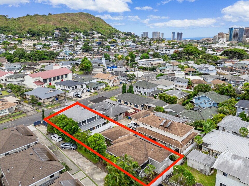 2134-2136 Kanealii Ave in Honolulu, HI - Building Photo