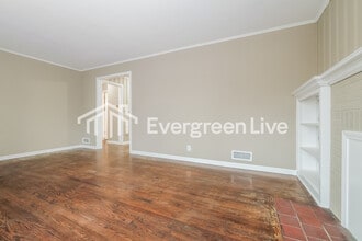 5424 Monrovia St in Shawnee, KS - Building Photo - Building Photo