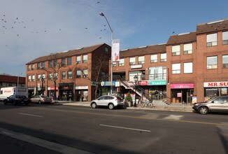 2188 Bloor St W in Toronto, ON - Building Photo - Building Photo
