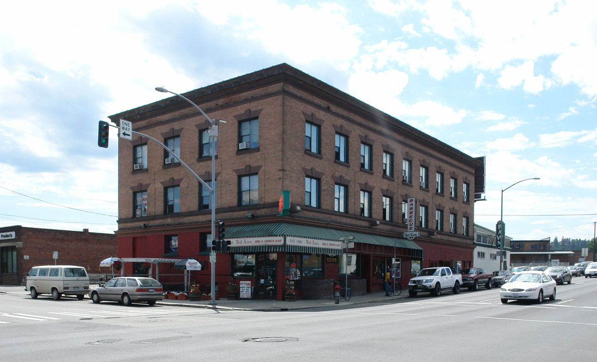 2-10 E Main Ave in Spokane, WA - Foto de edificio