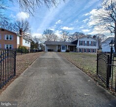 6613 Elder Ave in Springfield, VA - Building Photo - Building Photo