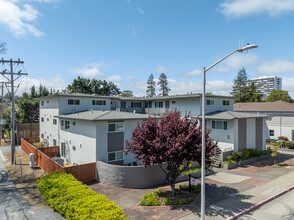 630 S El Camino Real in San Mateo, CA - Building Photo - Primary Photo