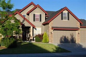 1710 N Mansfield Way in Eagle, ID - Building Photo - Building Photo