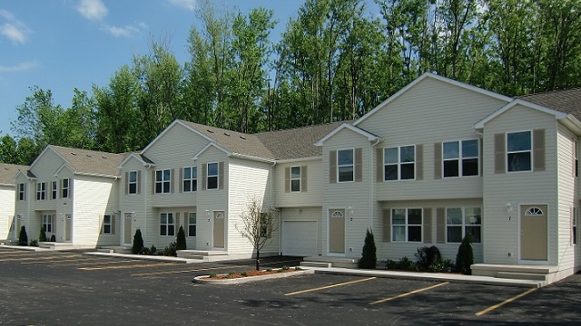 Ashley's Garden Estates in Buffalo, NY - Foto de edificio