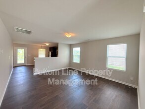 636 Newfound Hollow Dr in Charlotte, NC - Building Photo - Building Photo