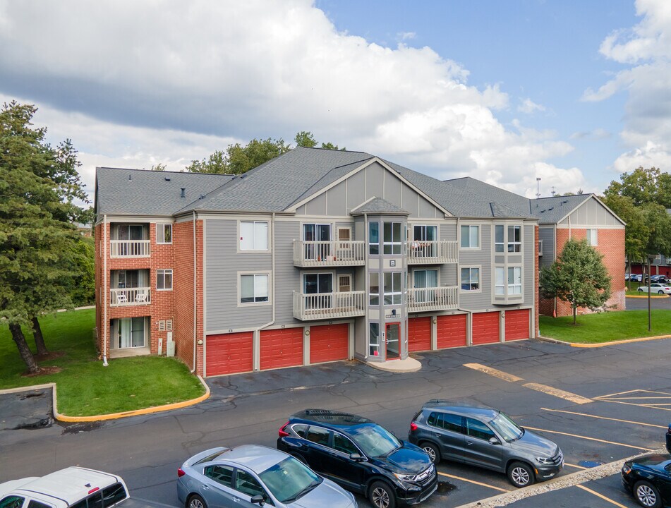 Pointe at Saint Joseph Apartment Homes in South Bend, IN - Foto de edificio