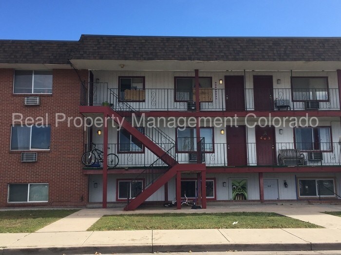1080 S Eliot St-Unit -102 in Denver, CO - Building Photo