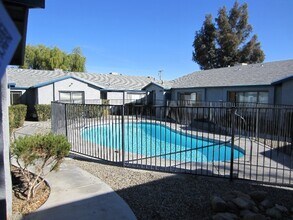 73870 Desert Trail Dr in Twentynine Palms, CA - Building Photo - Building Photo