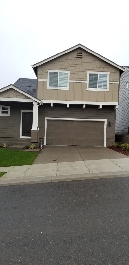 property at 3615 NE Laurel St