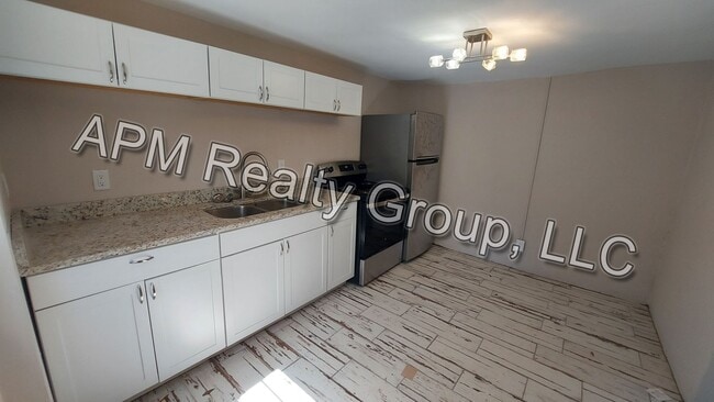 property at 614 North St