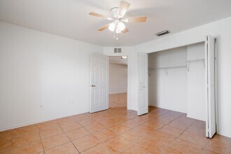 4934 Viceroy Ct in Cape Coral, FL - Building Photo - Building Photo