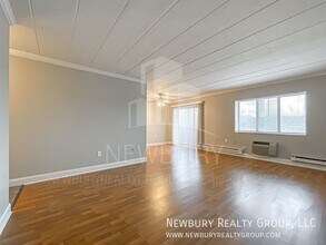 1810 Chessland St in Pittsburgh, PA - Building Photo - Building Photo