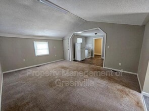 36 Pacific Ave in Greenville, SC - Building Photo - Building Photo
