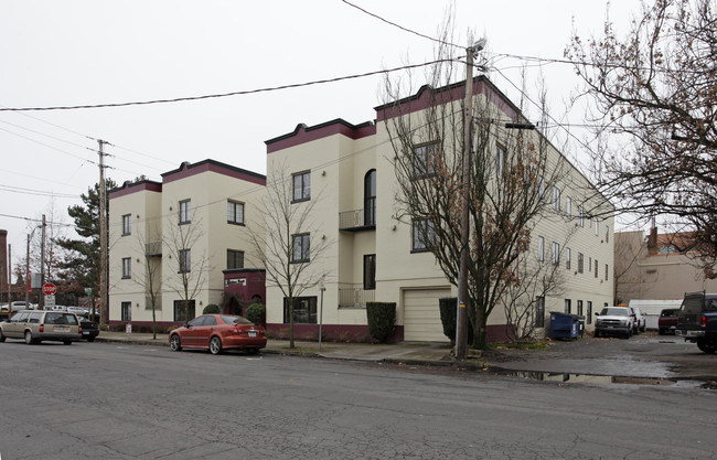 Fontana Court Apartments