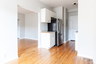 722 W Addison St, Unit 3S in Chicago, IL - Building Photo - Building Photo