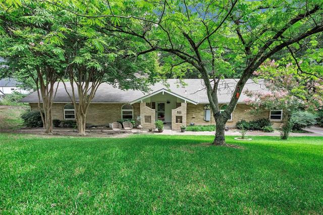 property at 511 W Red Bird Ln