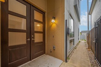 1305 Laird St in Houston, TX - Building Photo - Building Photo