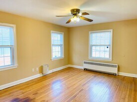 8408 Greenwood Ave, Unit 3 in Takoma Park, MD - Building Photo