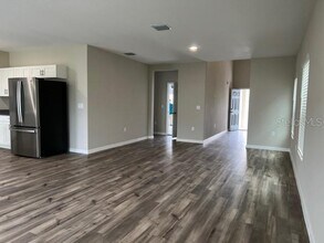 34137 Scarlet Sage Ct in Wesley Chapel, FL - Building Photo - Building Photo