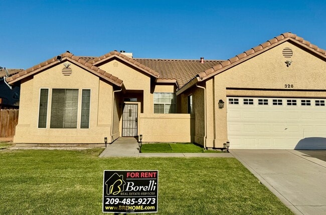 property at 326 N Santa Clara St