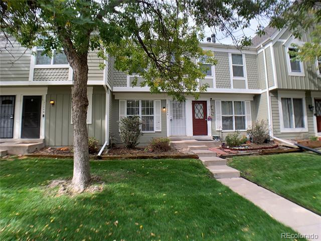2293 S Jasper Way in Aurora, CO - Building Photo